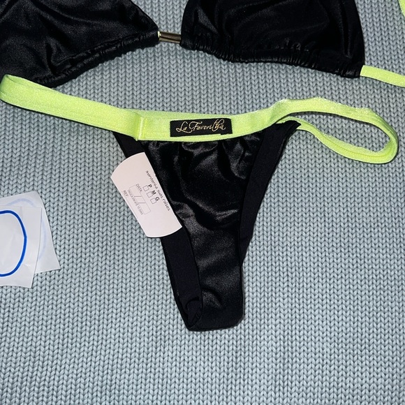 brazilian bikini - Picture 2 of 4